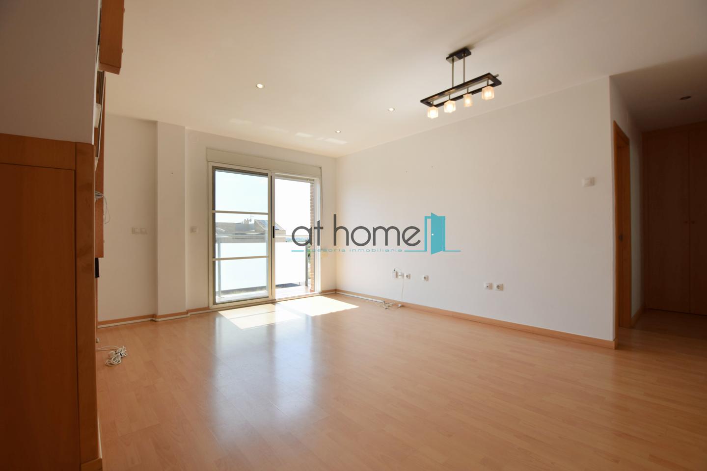 Flat in Avenida Vicente Ros, Puçol, Valencia of 97 m2