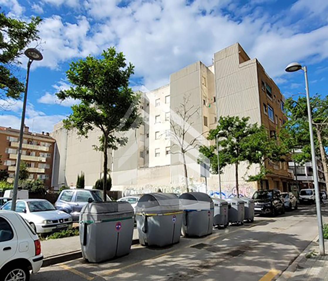 terrenos en pineda-de-mar · carrer-progres-08397 215000€