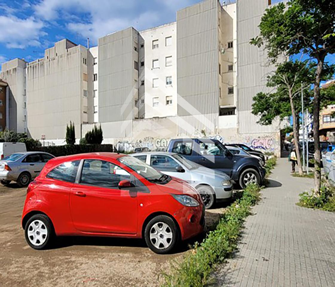 terrenos en pineda-de-mar · carrer-progres-08397 215000€