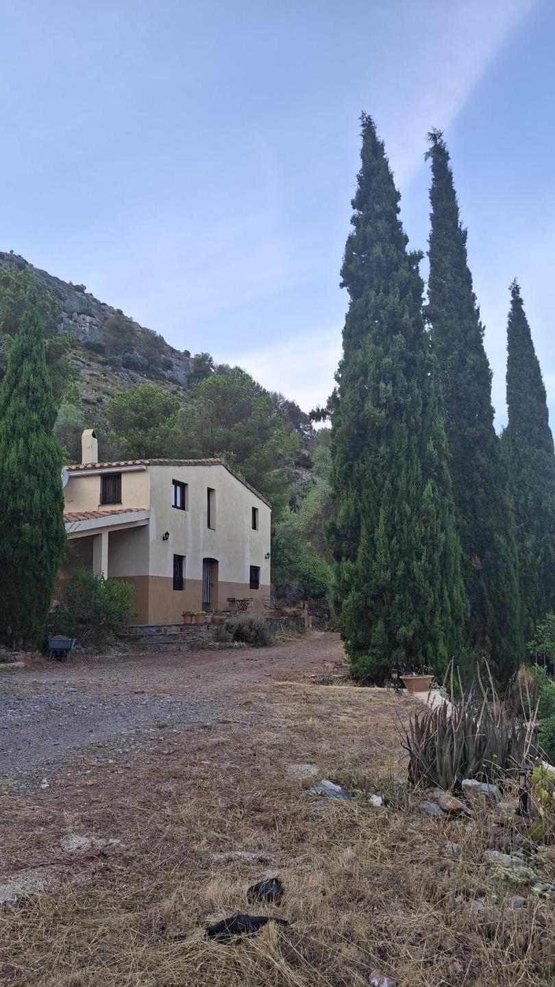 Casa rústica en la font tallada, Cabanes, Castellón de 132 m2