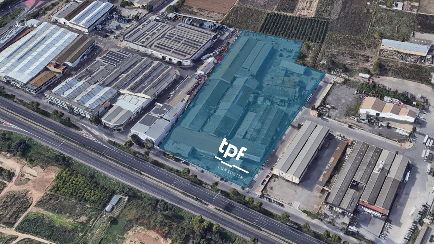 Nave industrial en Carrer Riu Verd, Albal, Valencia de 19780 m2