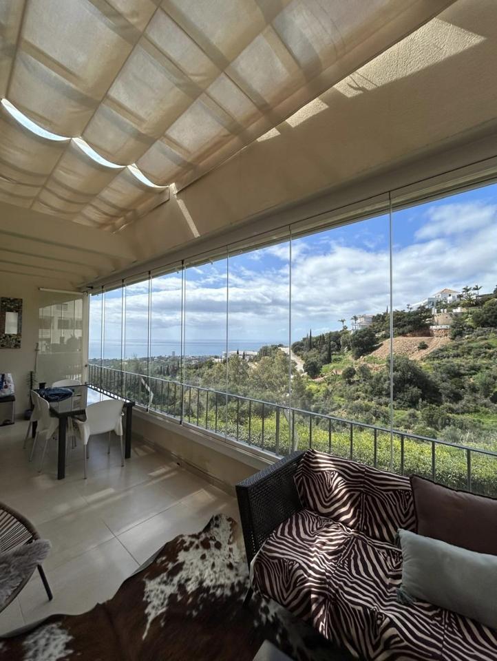 Piso en Urbanizacion los Altos de los Monteros, Marbella, Málaga de 205 m2