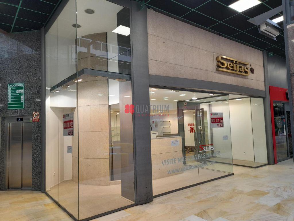 Local en venta en A Coruña