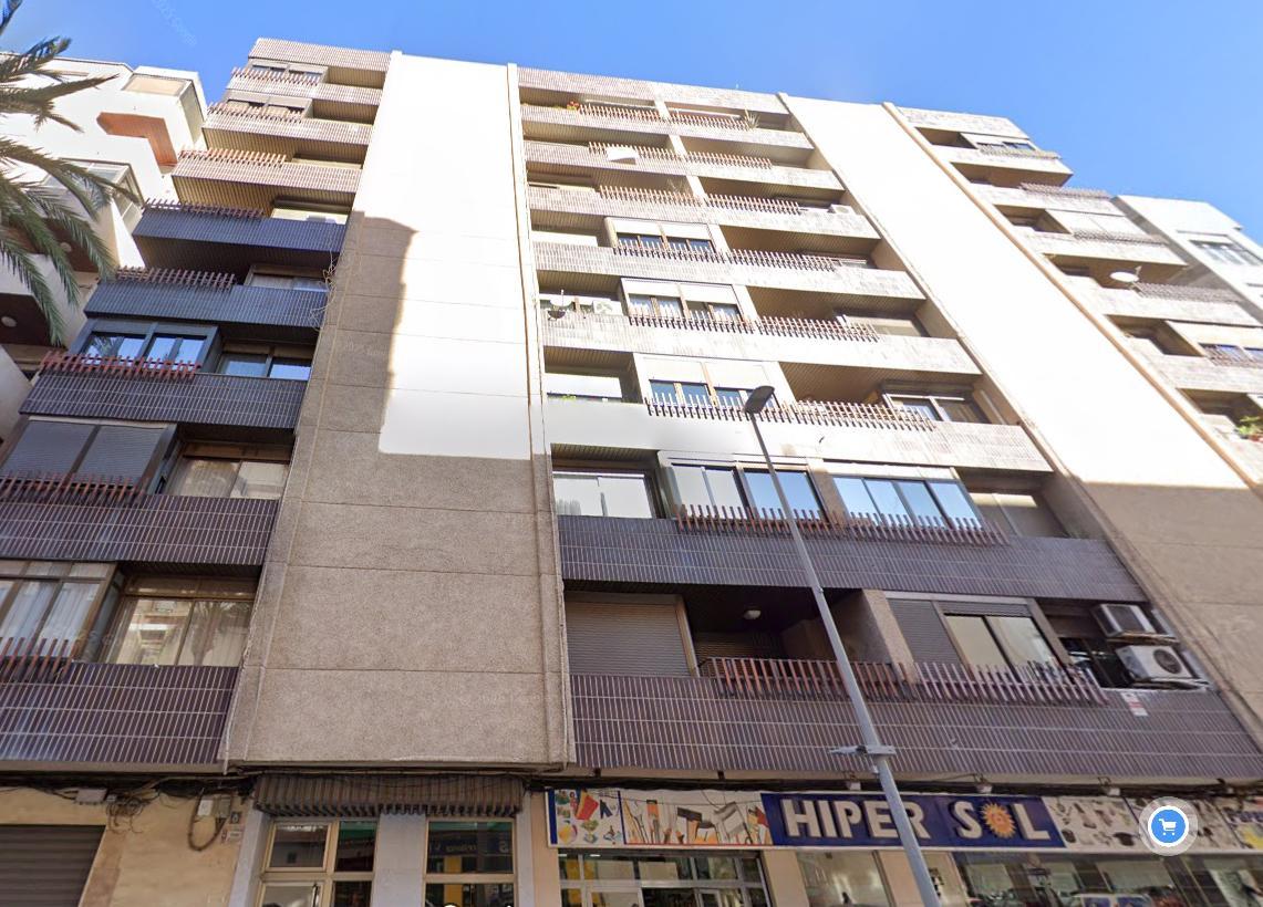 Piso en Avinguda de la Valldigna, Tavernes de la Valldigna, Valencia de 172 m2