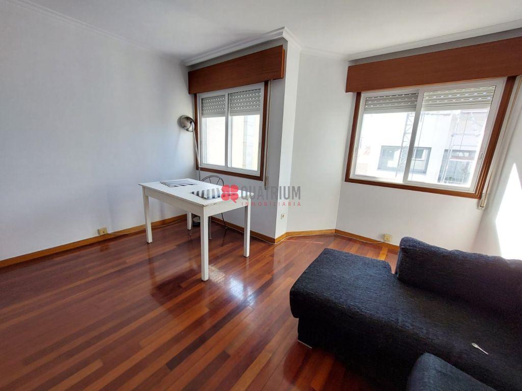 Piso en Rúa da Senra, Santiago de Compostela, A Coruña de 99 m2