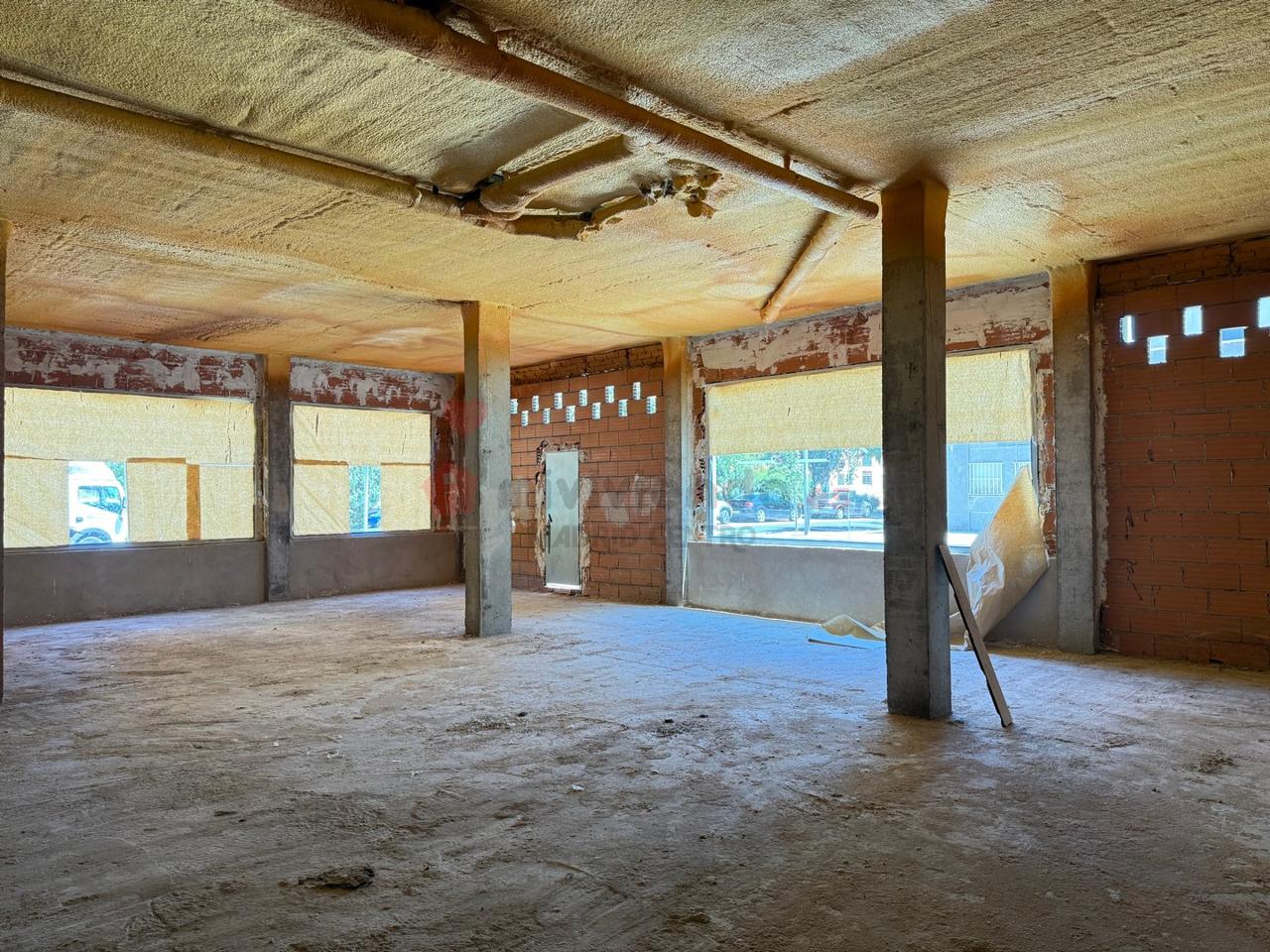 Local en Calle Beatriz Galindo, Torrejón de Ardoz, Madrid de 130 m2