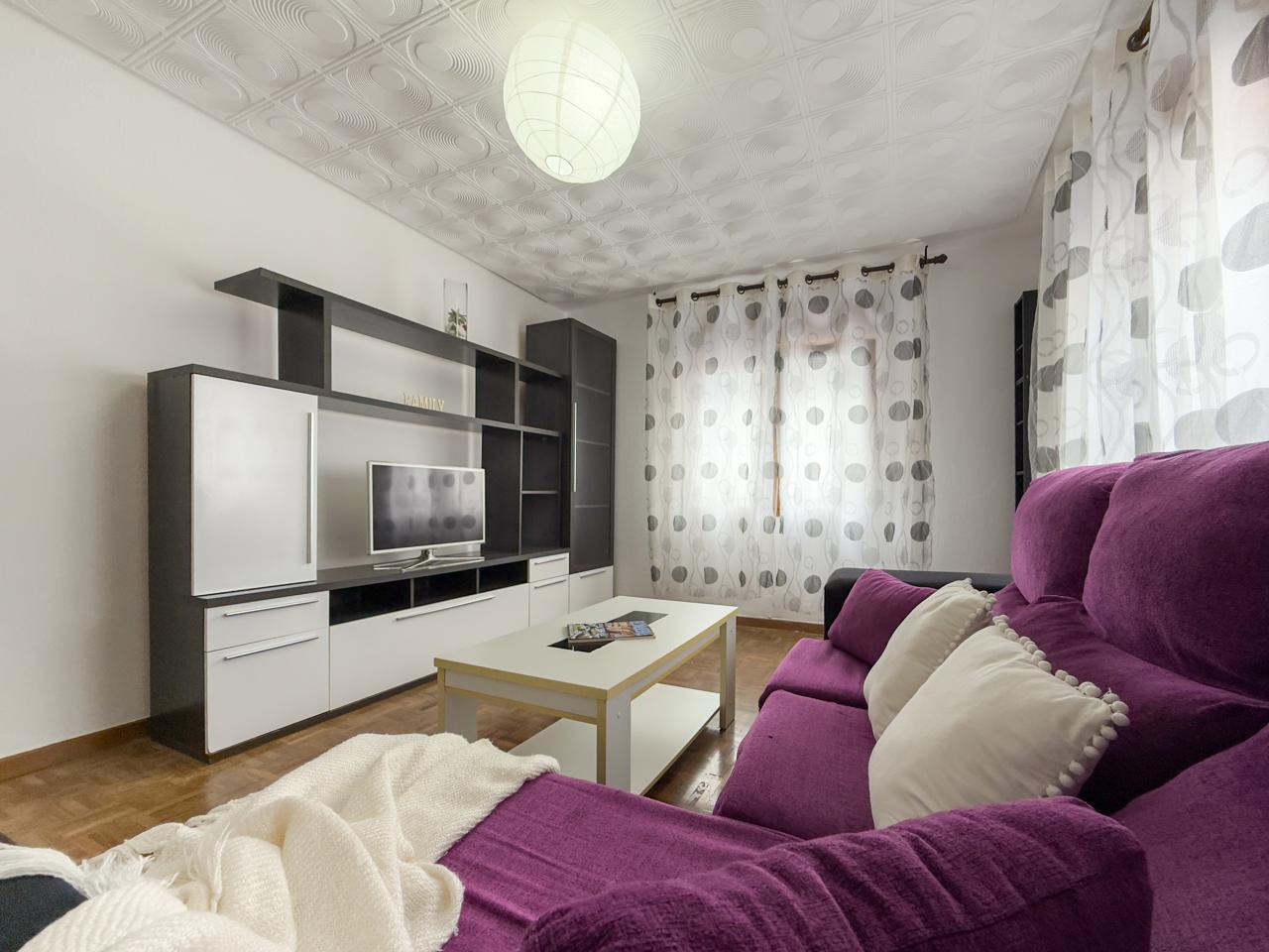 Flat in Calle Ramiro I 15, Gijón, Asturias of 56 m2