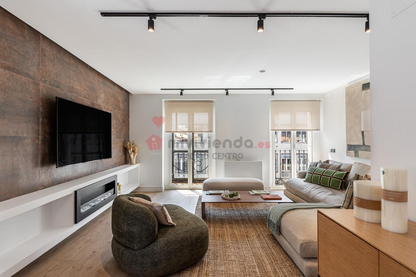 Piso en Calle de San Bernardo, Madrid, Madrid de 193 m2