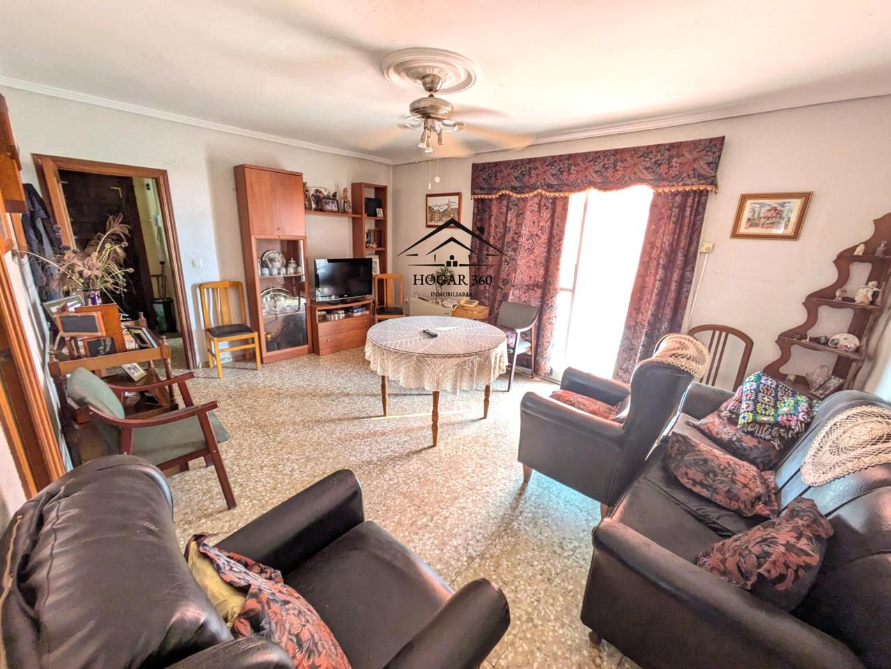 Piso en Calle García de Paredes, Cáceres, Cáceres de 80 m2