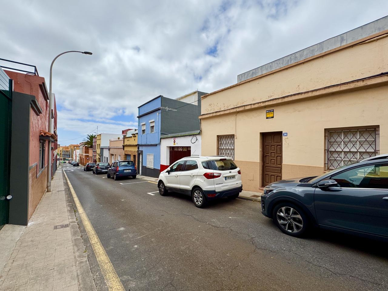 Casa / chalet en Calle los Guanches, La Laguna, Santa Cruz de Tenerife de 202 m2