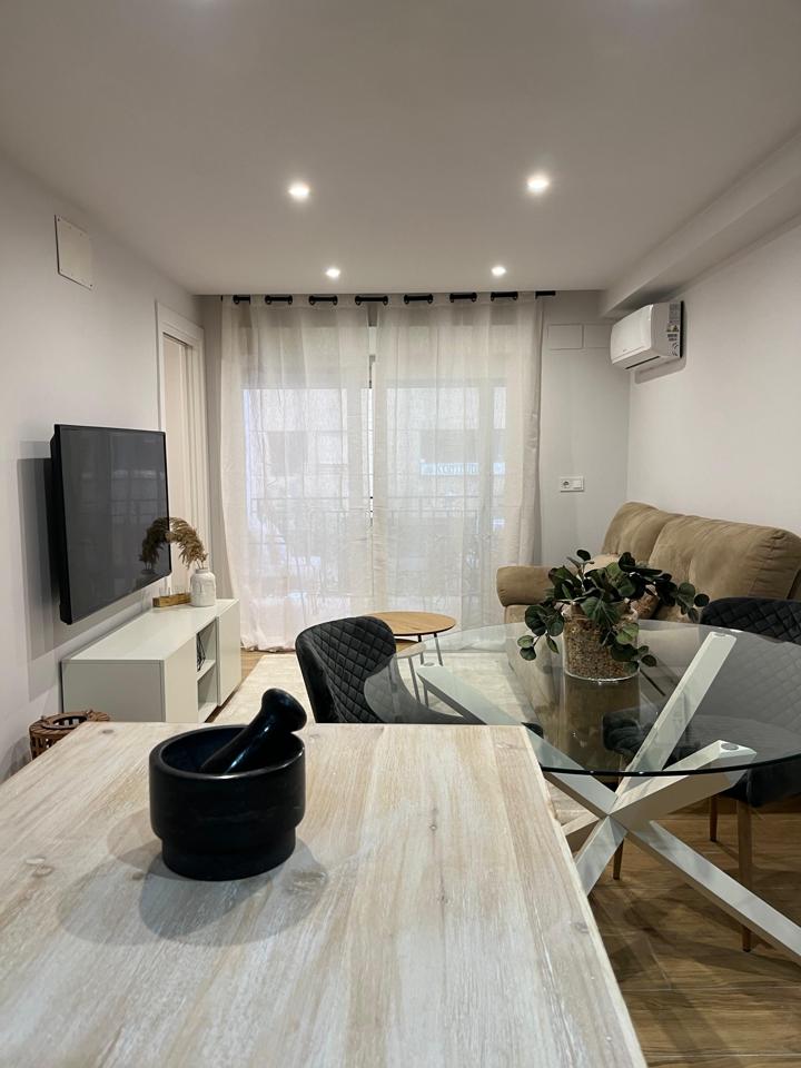 Piso en Plaça del Cedre, València, Valencia de 58 m2
