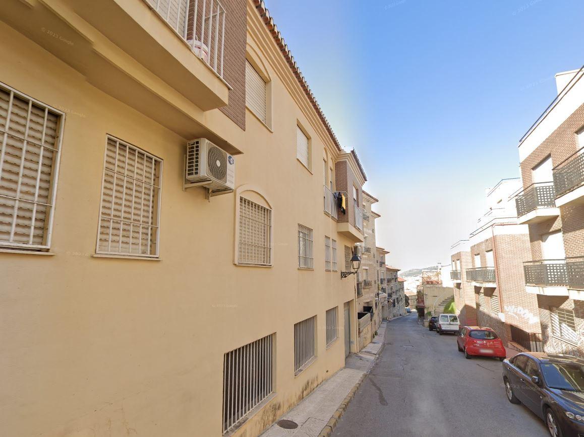 foto de PLAZA DE GARAJE EN CENES DE LA VEGA, GRANADA