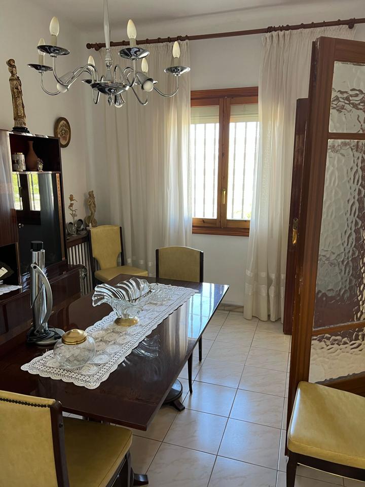 Casa rústica en Carrer Batlle Pere Simo, Almacelles, Lleida de 200 m2