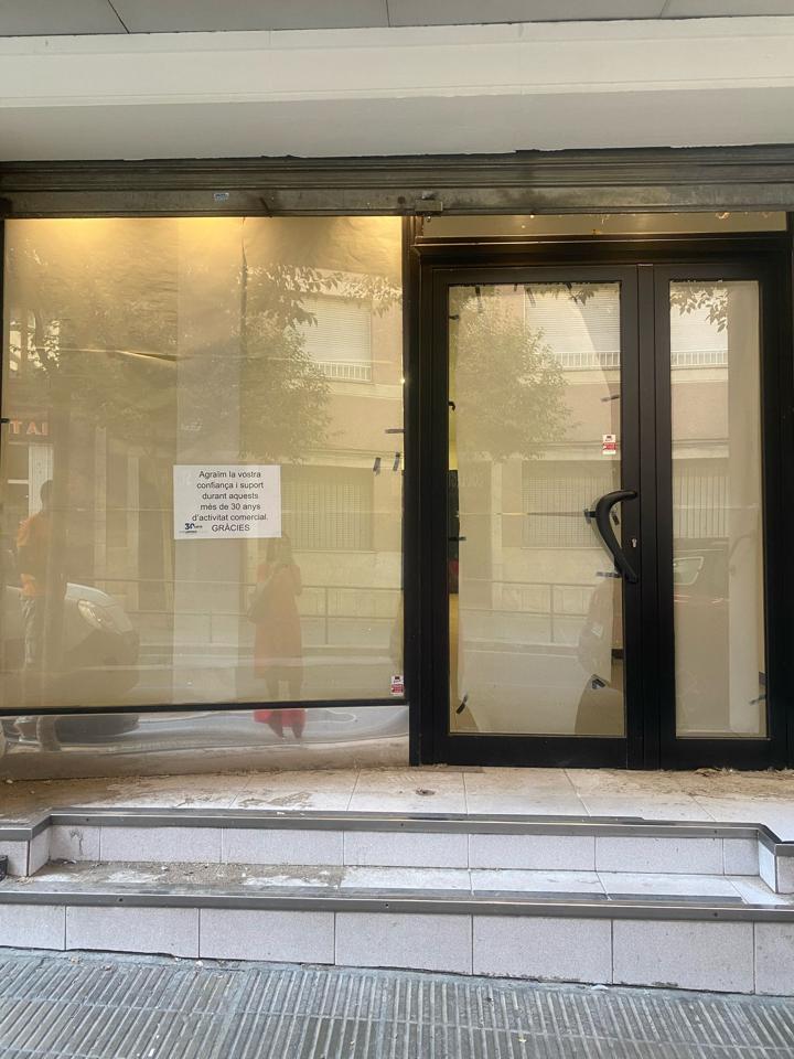 Local en Carrer Canonge Brugulat, Lleida, Lleida de 200 m2
