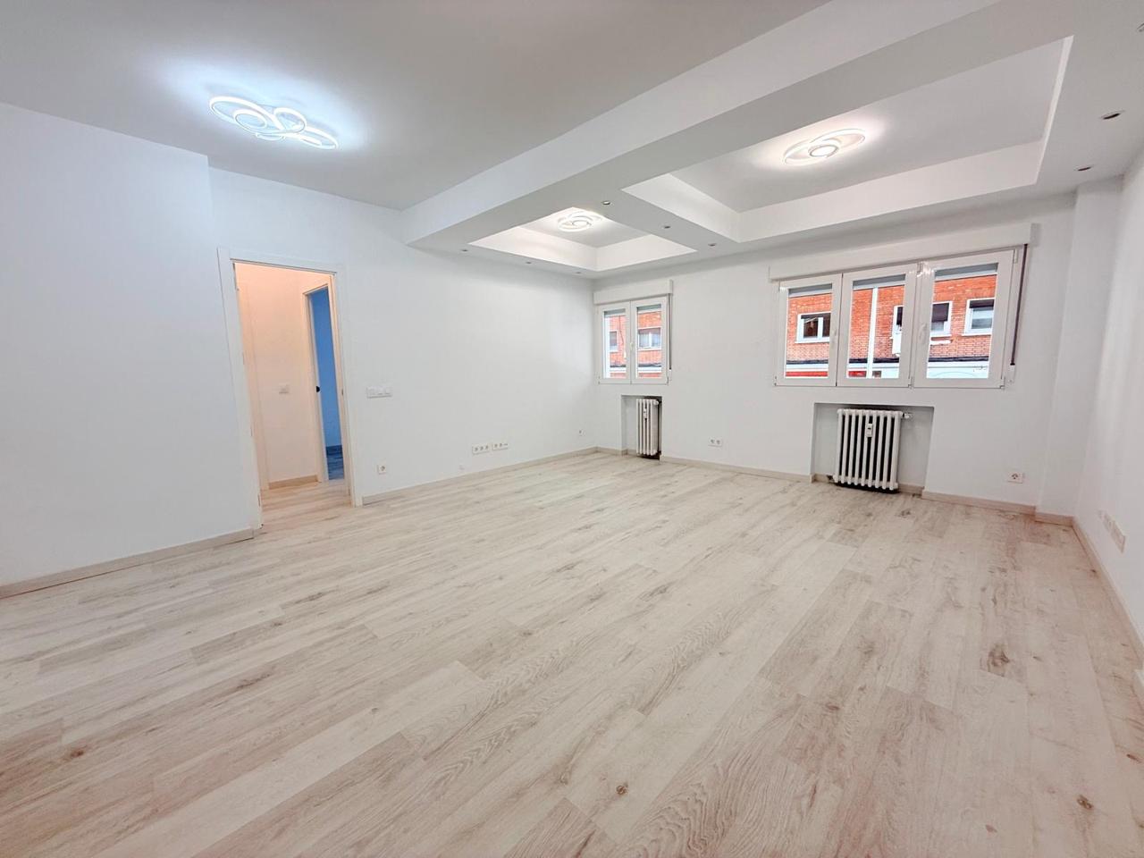 Piso en Calle de Pradillo, Madrid, Madrid de 94 m2