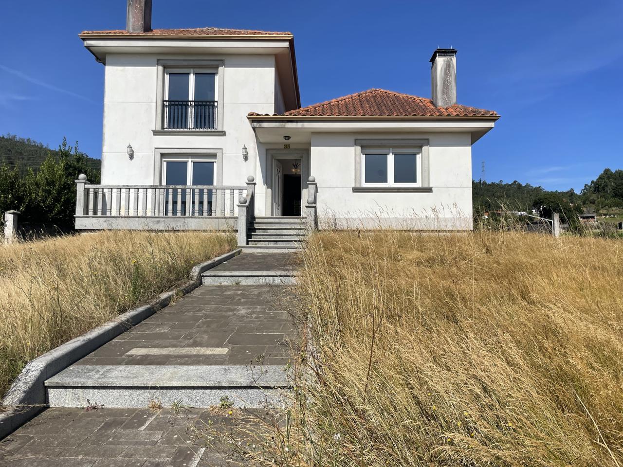 Villa in Lugar toxa, Vimianzo, La Coruña of 273 m2
