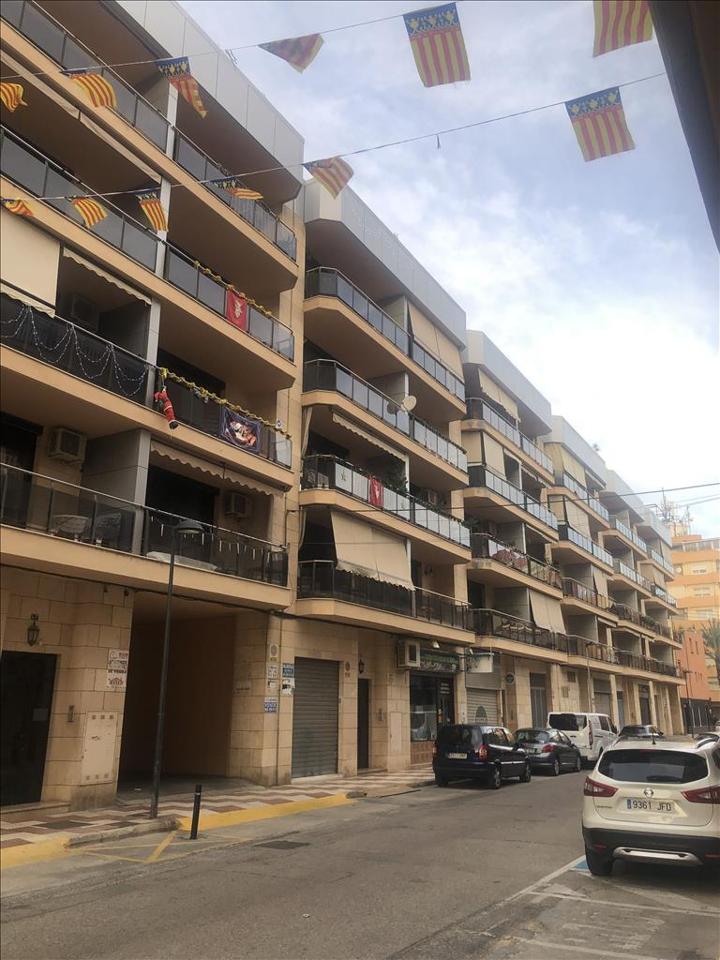 Piso en Carrer de Francesc Ribalta 4, Algemesí, Valencia de 171 m2