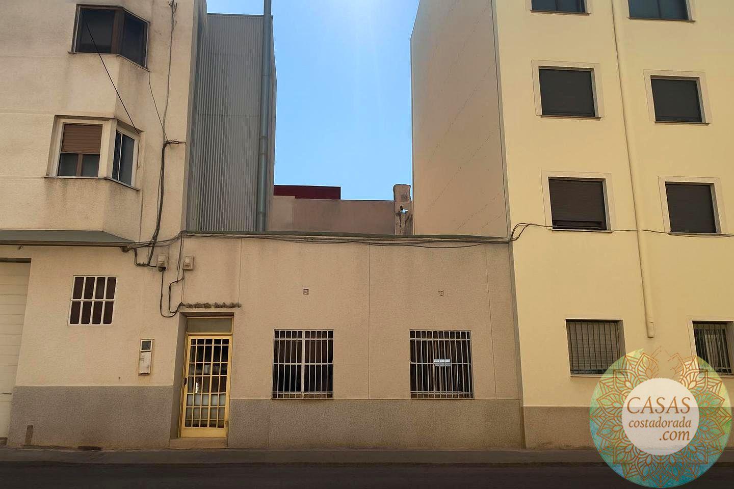 Edificio en Carrer Constitució, L'Ametlla de Mar, Tarragona de 100 m2