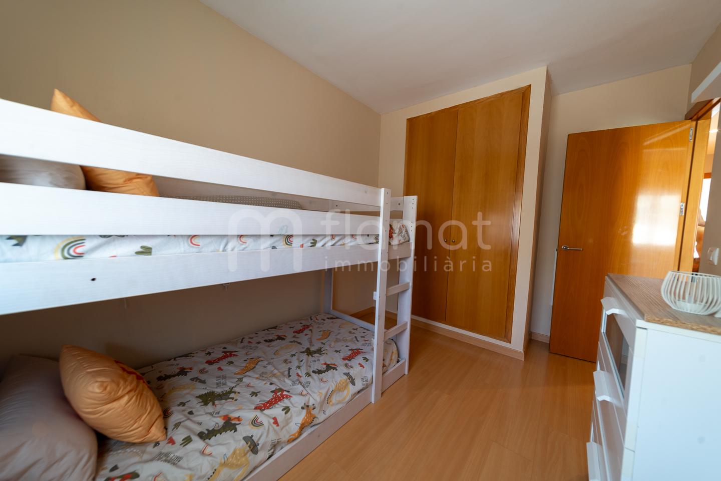 casas-adosadas en palau-saverdera · avinguda-mas-bohera-17495 370000€
