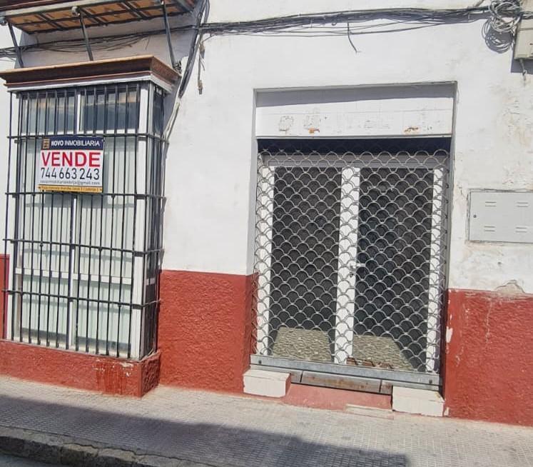 Local en Lebrija, Sevilla de 33 m2