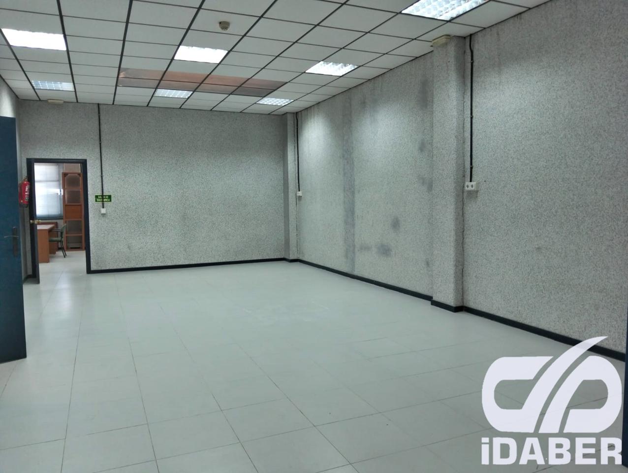 Nave industrial en Madrid, Madrid de 350 m2