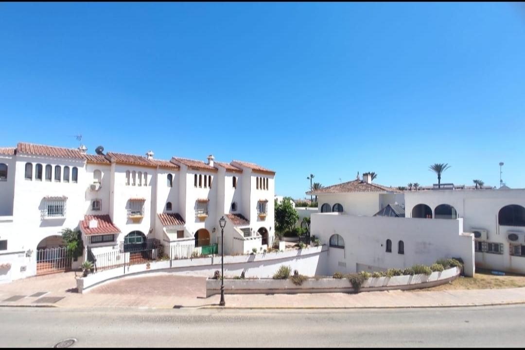 Piso en Calle Estrella de Mar, Marina de Casares, Málaga de 55 m2