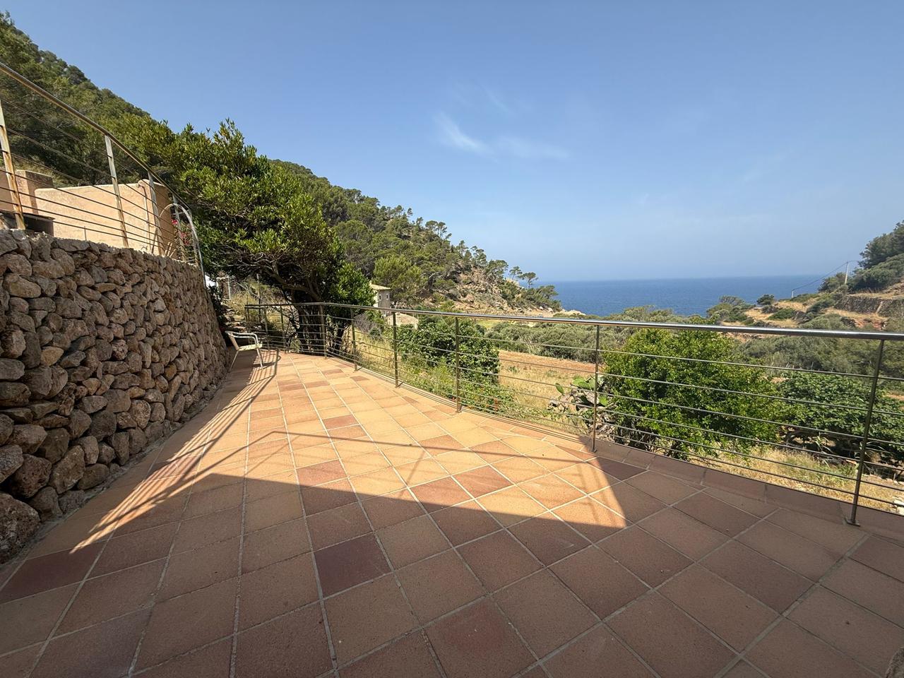 Casa con Safareig junto a la Cala Estellencs — Estellencs — Foto 3