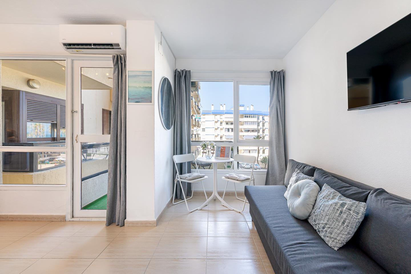 Piso en Calle Torrequebrada, Benalmádena, Málaga de 35 m2