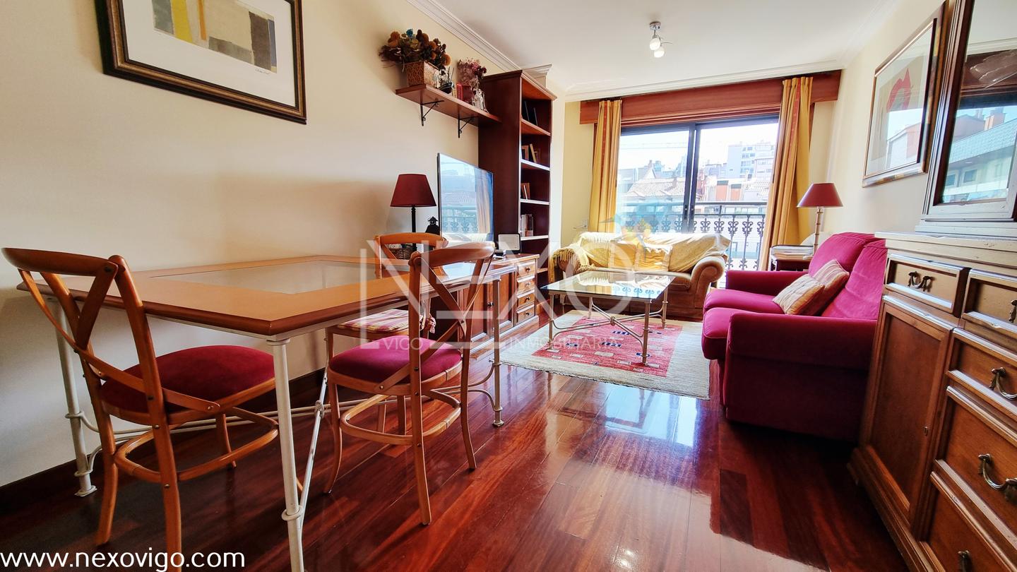 Piso en Rúa de Rosalía de Castro 32, Vigo, Pontevedra de 71 m2
