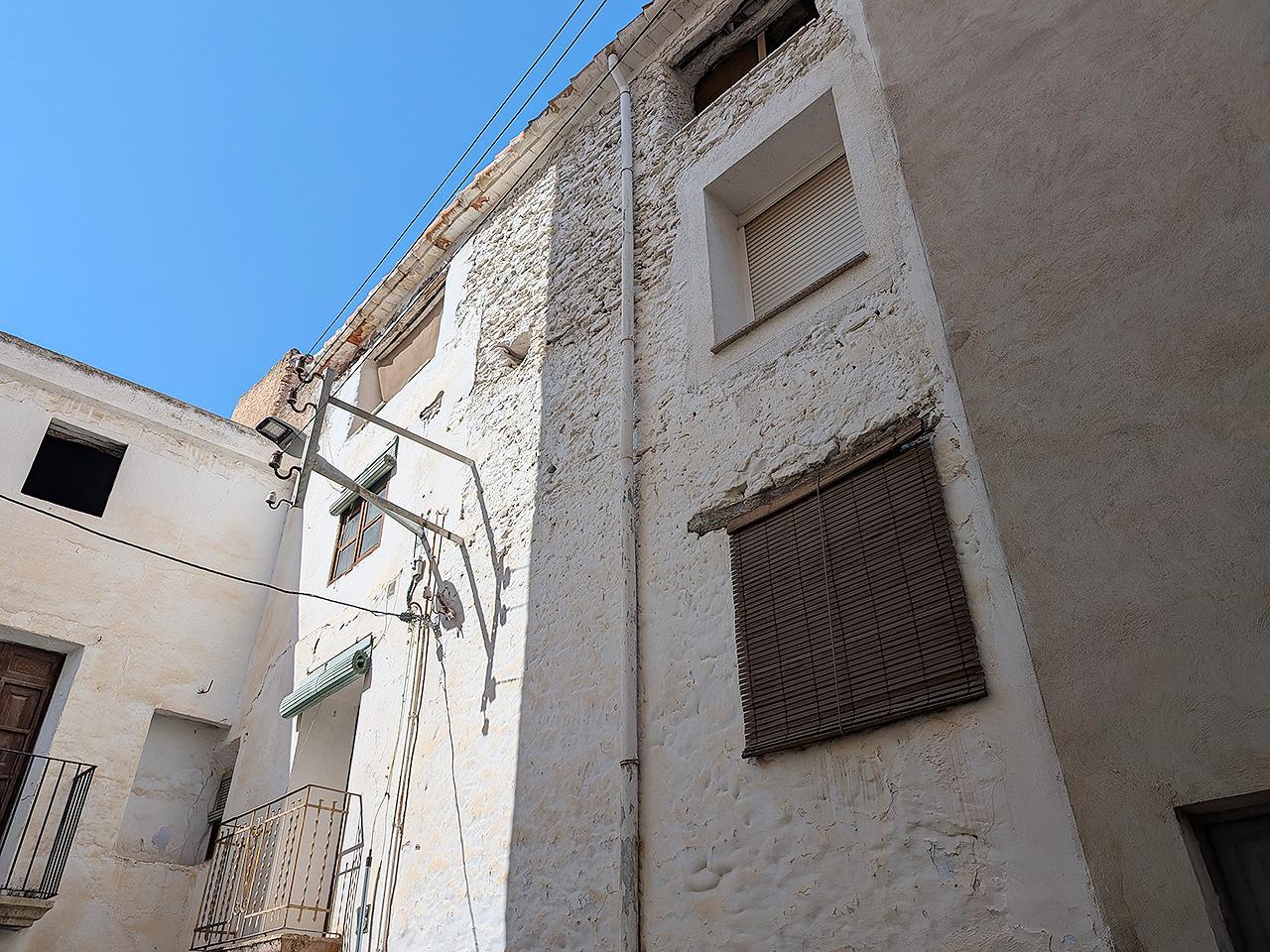 Casa / chalet en Carrer Aribau 13, Ulldecona, Tarragona de 148 m2