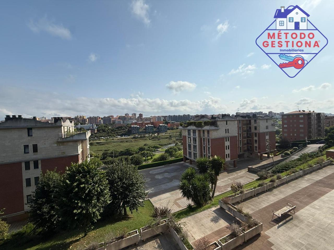 Piso en Calle Ernest Lluch, Santander, Cantabria de 94 m2
