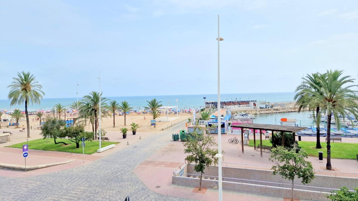 Piso en Carrer Alcoi 1, PLAYA DE GANDIA, Valencia de 110 m2