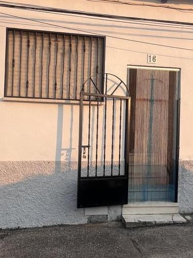 Casa rústica en Laurel, Villar de Plasencia, Cáceres de 81 m2