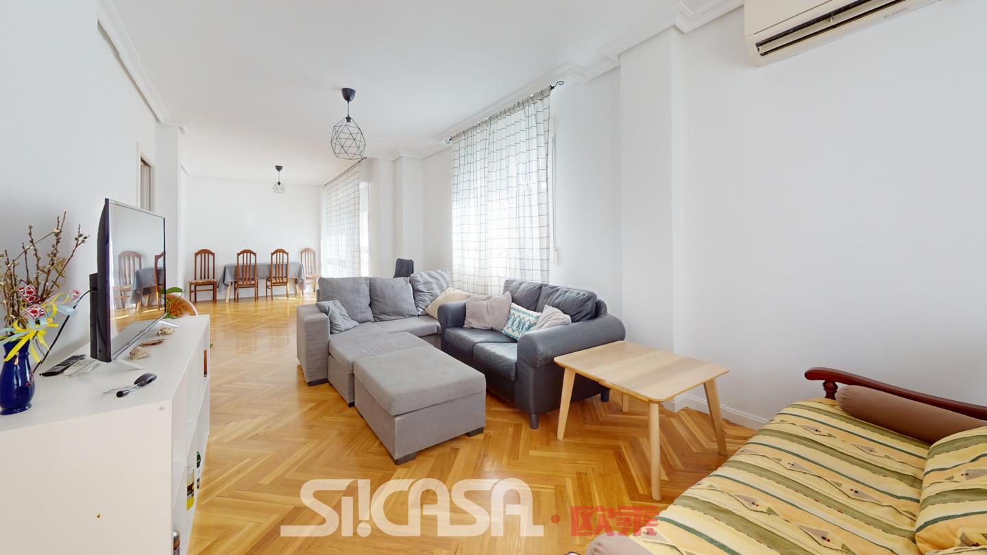 Casa / chalet en Torrejón de la Calzada, Madrid de 242 m2