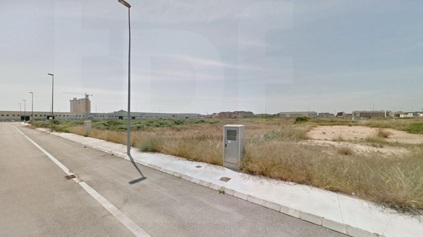Terreno en Passeig de l'Alter, SILLA, Valencia de 1152 m2