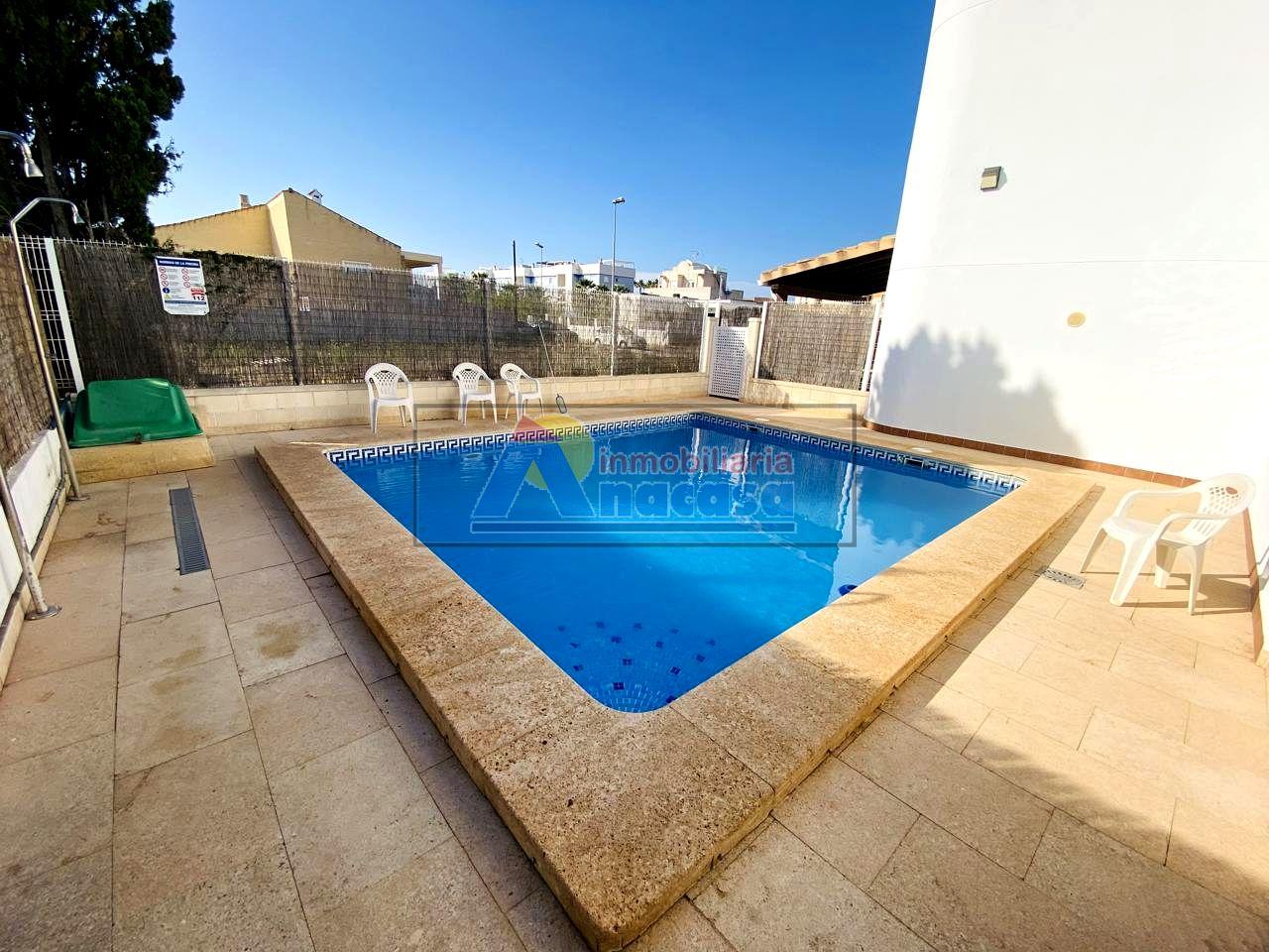 Casa / chalet en Oliva, Valencia de 99 m2