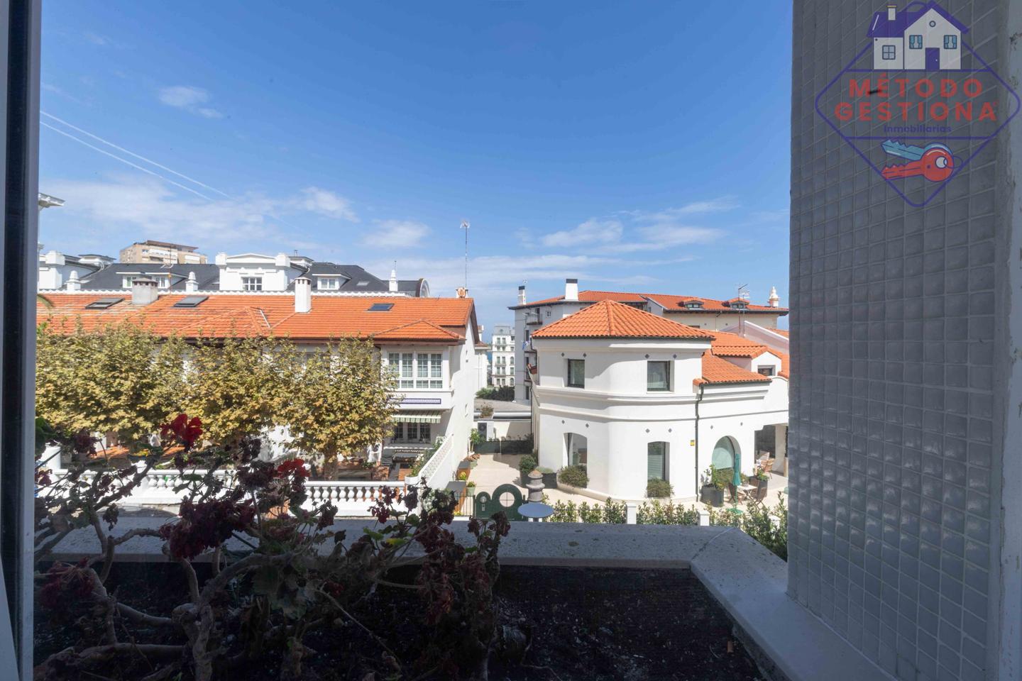 Piso en Avenida Maura 26, Santander, Cantabria de 145 m2