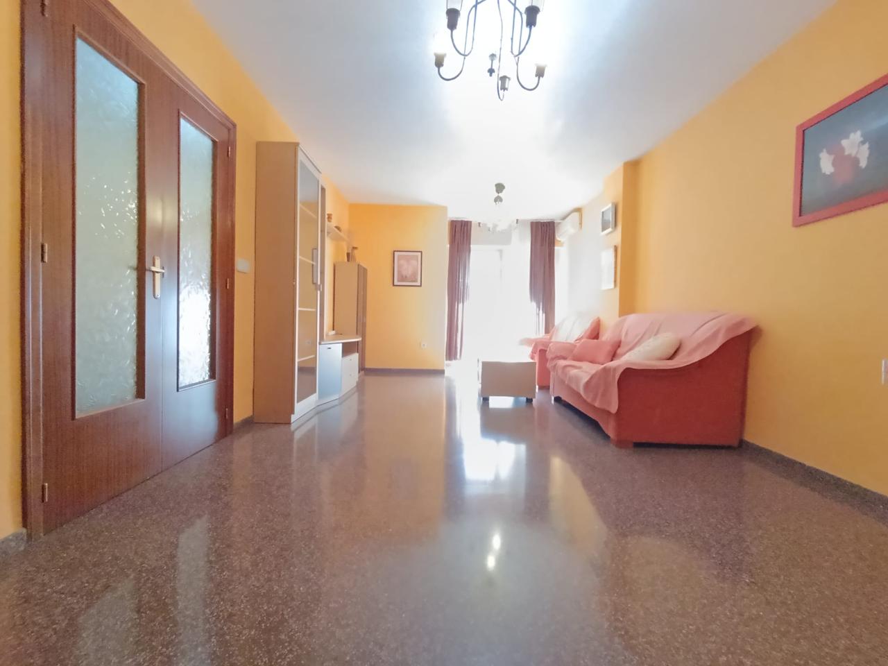 Piso en Onil, Alicante de 110 m2
