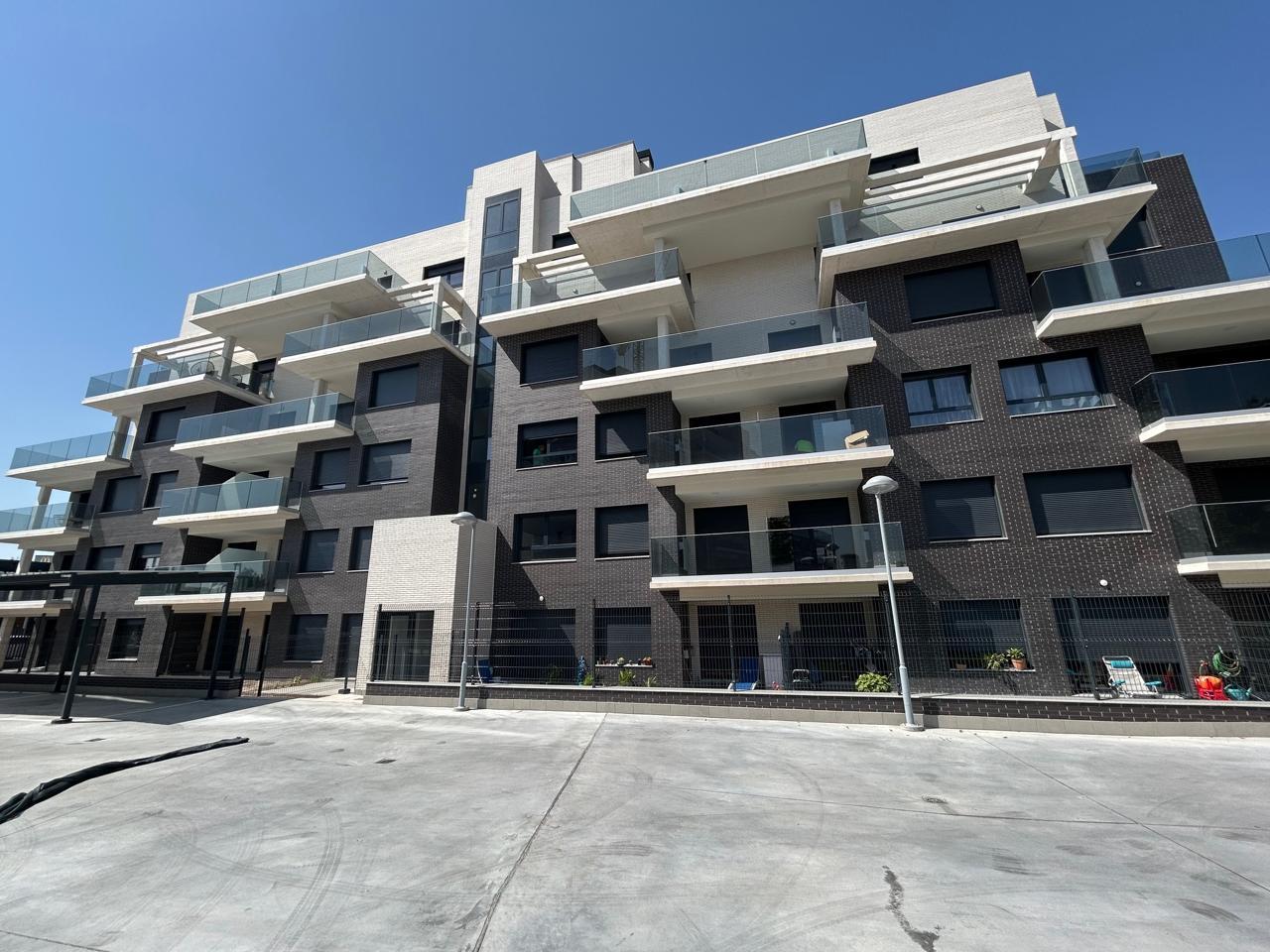 Piso en Calle Dulzaina, Valladolid, Valladolid de 65 m2