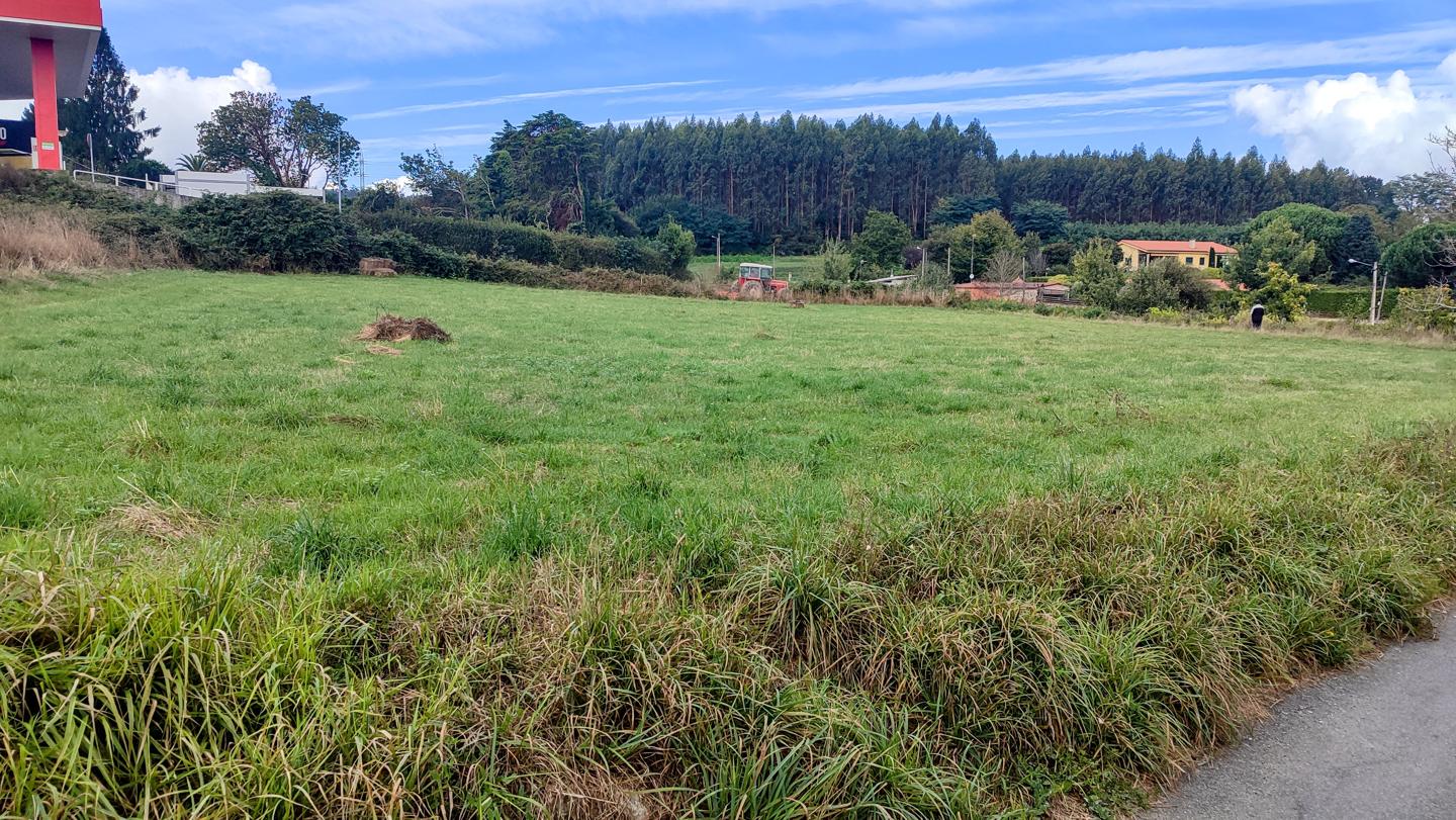 Terreno en Osedo, A Coruña de 1900 m2