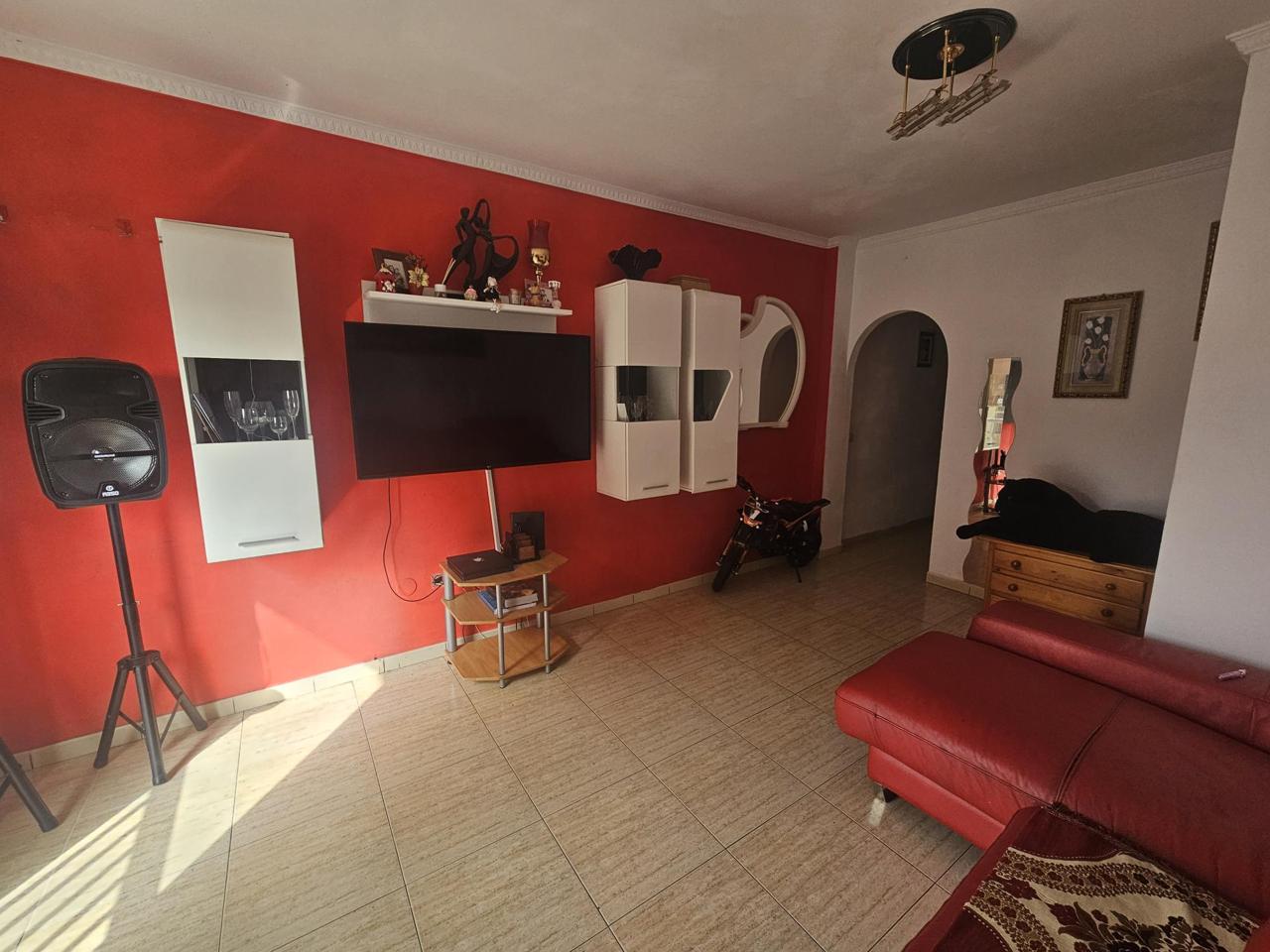 Piso en Calle Atxoña, San Isidro, Santa Cruz de Tenerife de 65 m2