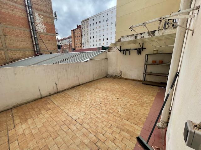 Piso en Avenida República Argentina, Logroño, La Rioja de 115 m2