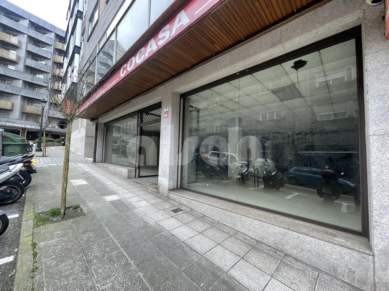Local en Rúa do Ecuador 88, Vigo, Pontevedra de 280 m2