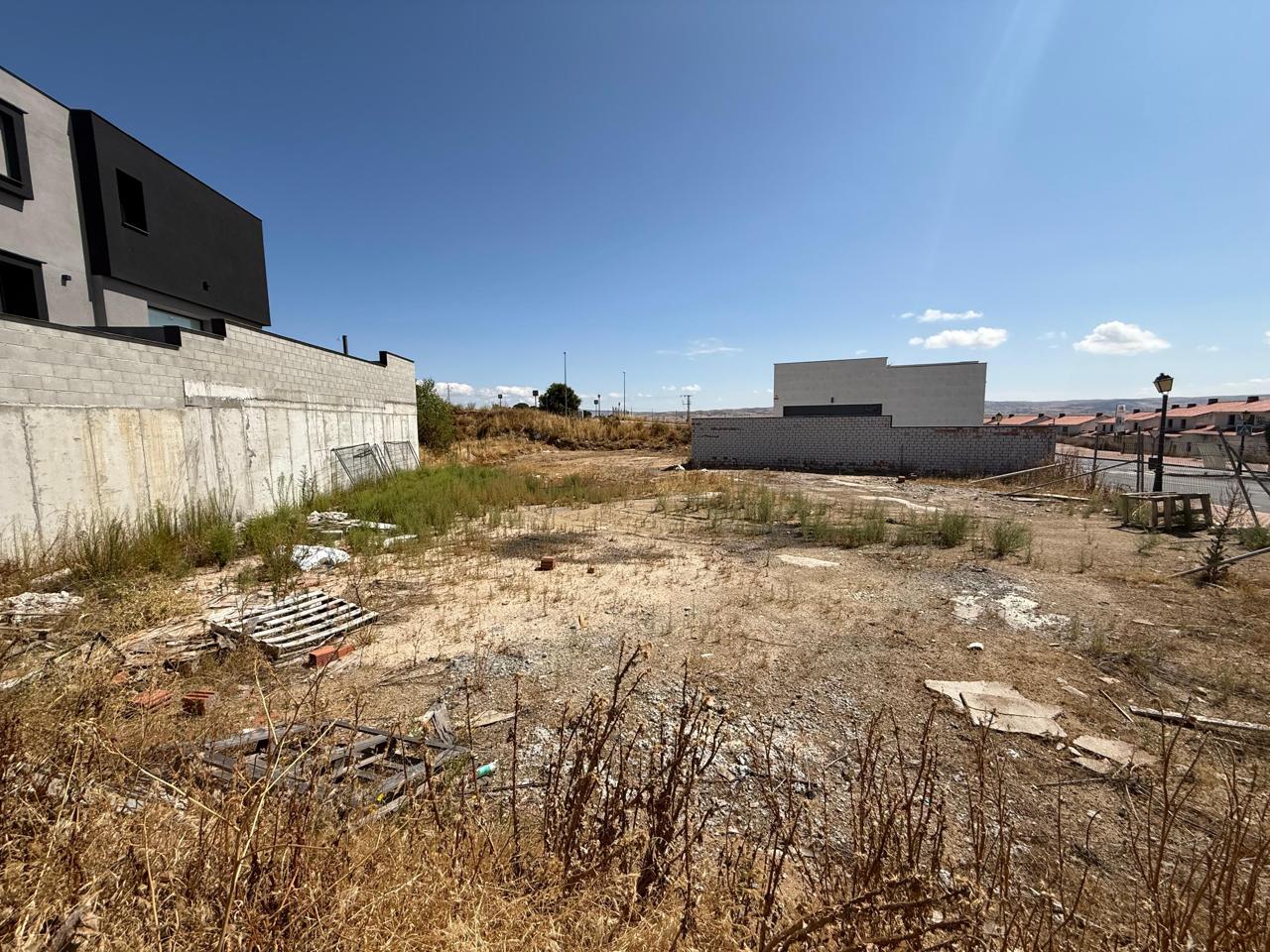 Terreno en Avenida Unión Europea, Ávila, Ávila de 507 m2