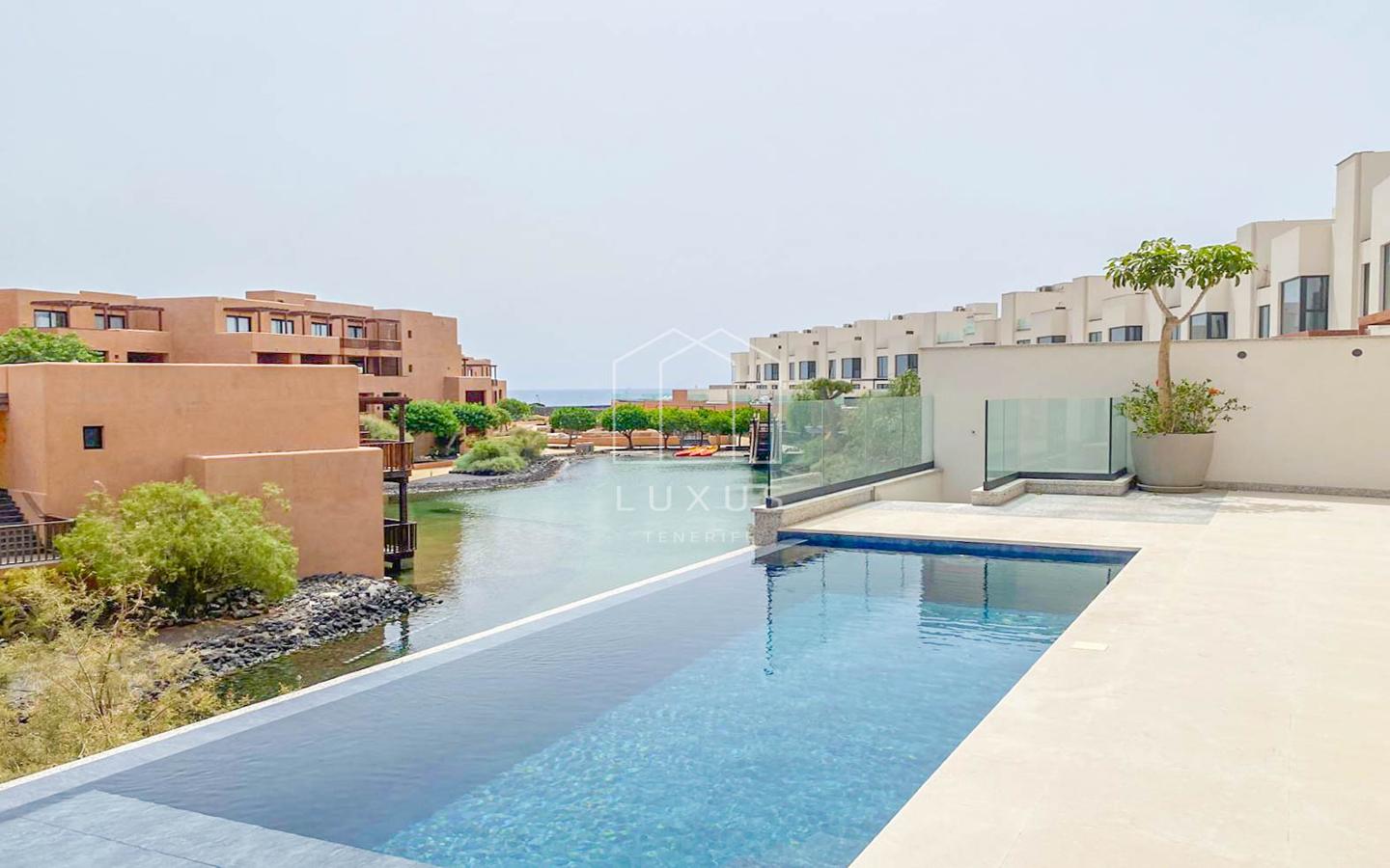 Casa / chalet en Amarilla Golf, Santa Cruz de Tenerife de 343 m2