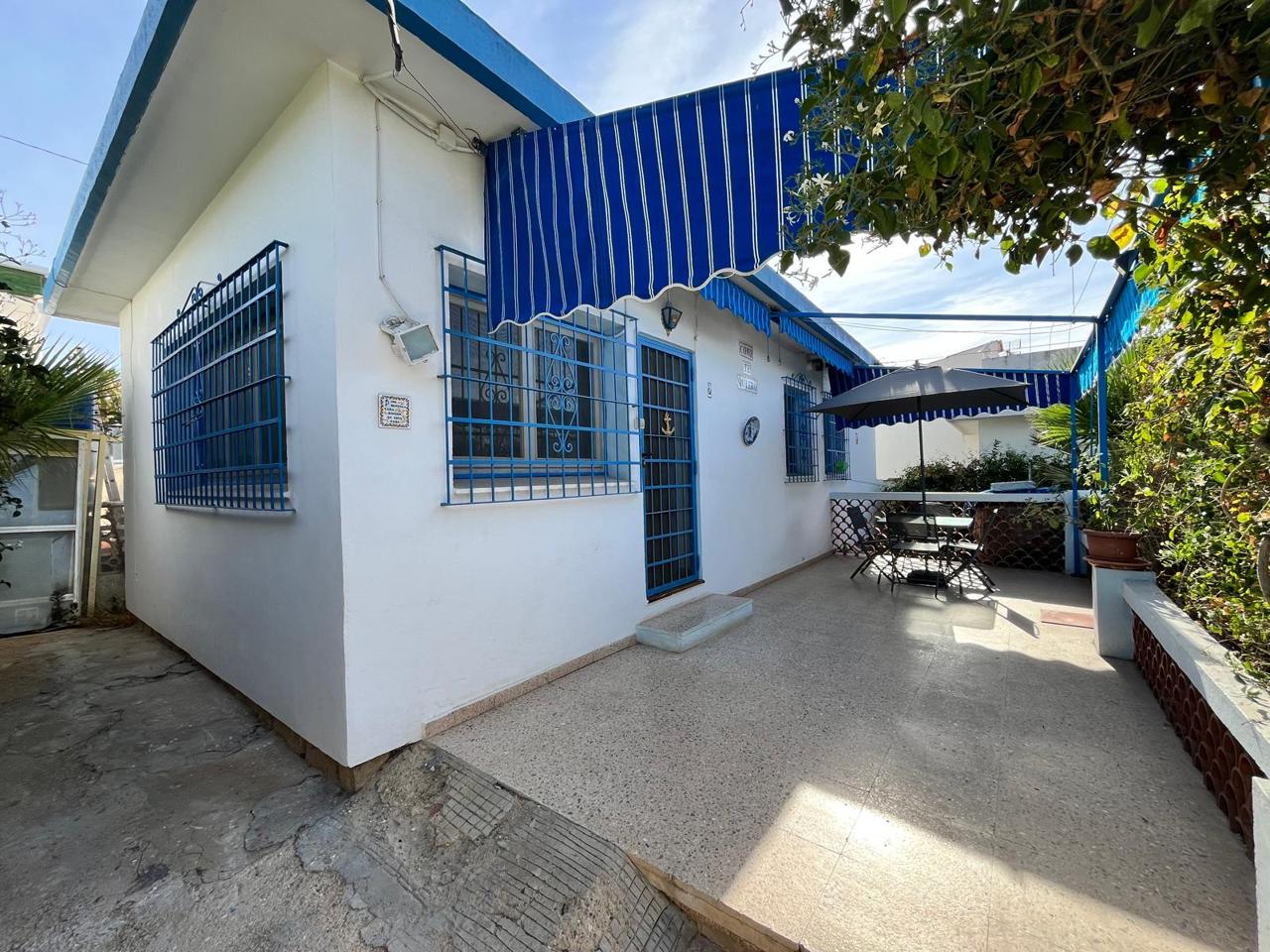 Chalet en venta en Alicante
