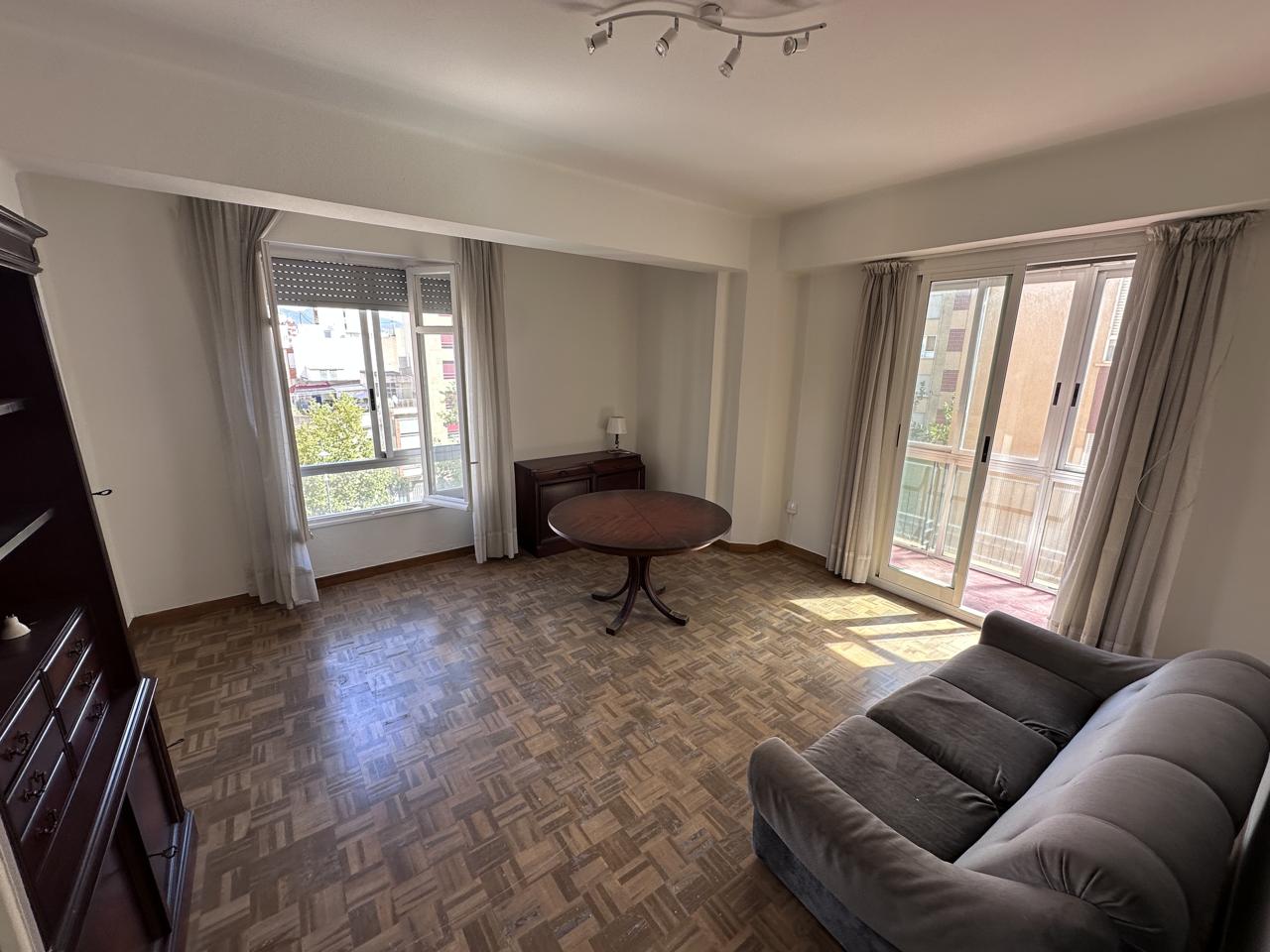 Piso en Ronda de la Magdalena, Castelló de la Plana, Castelló de 90 m2