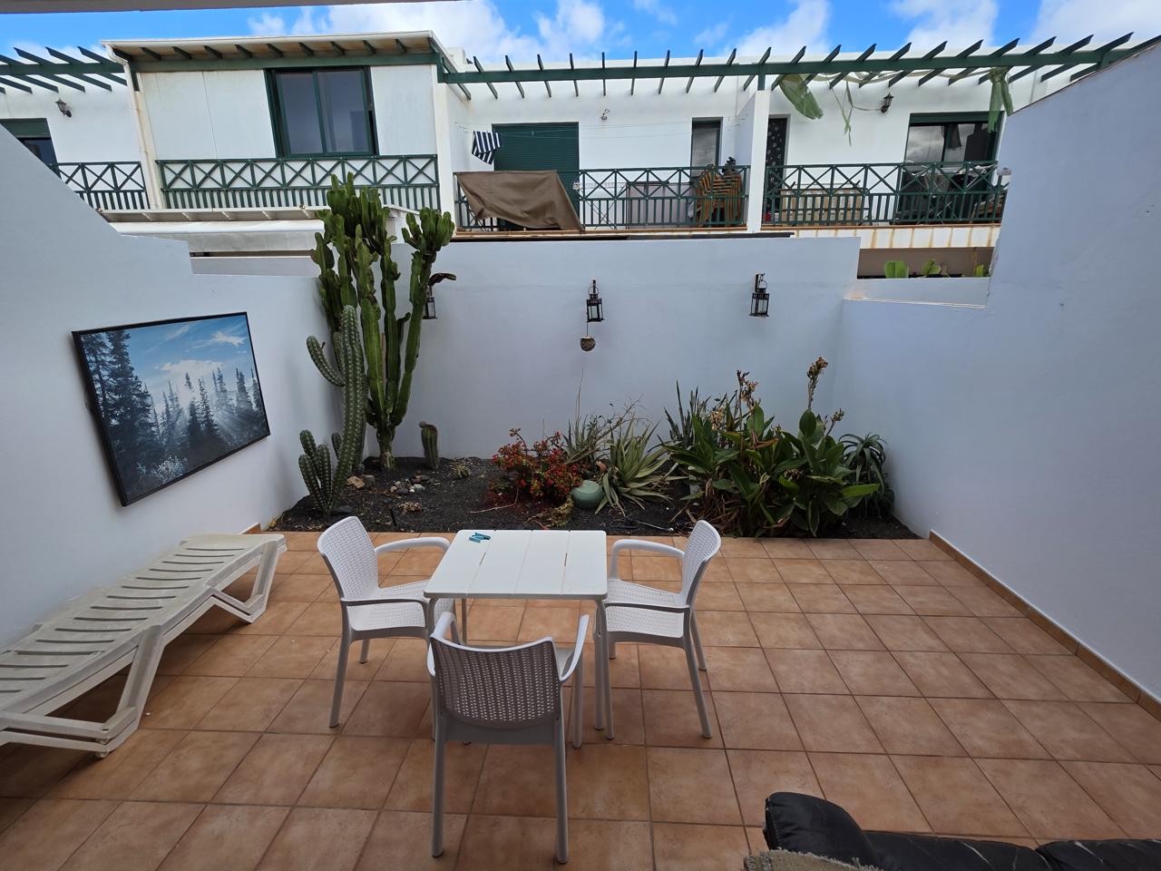 Piso en Calle Islandia, Playa Blanca, Las Palmas de 90 m2