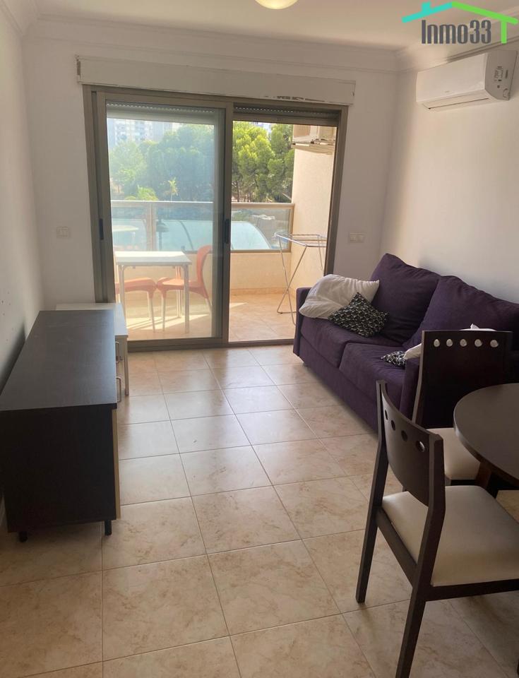 Piso en Avinguda dels Mariners de la Vila Joiosa, Villajoyosa, Alicante de 75 m2