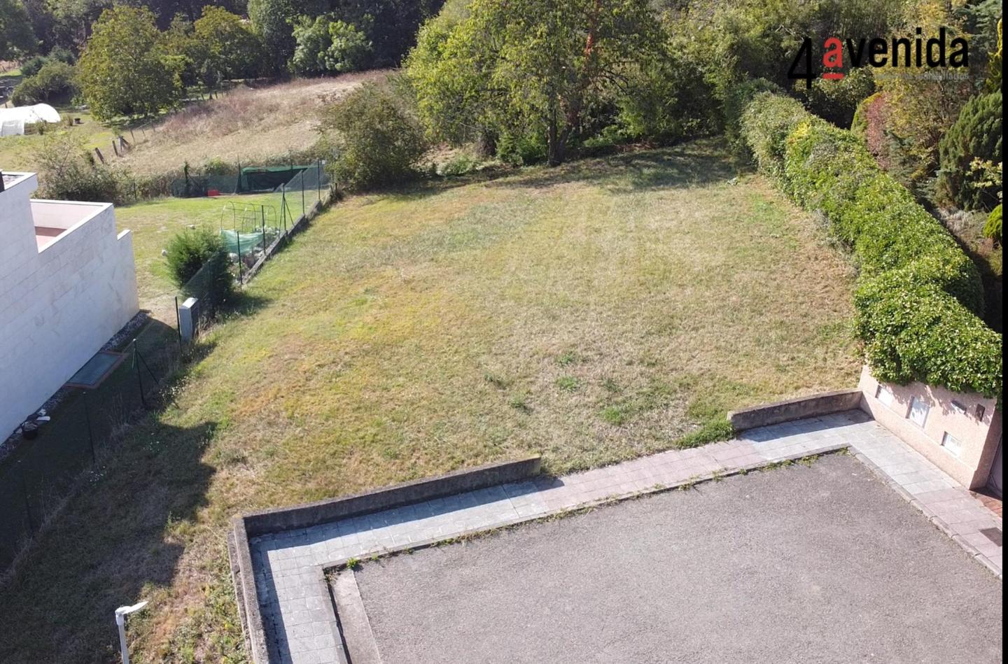 Terreno en Urbanizacion Verdesur 6, Pola de Siero, Asturias de 667 m2